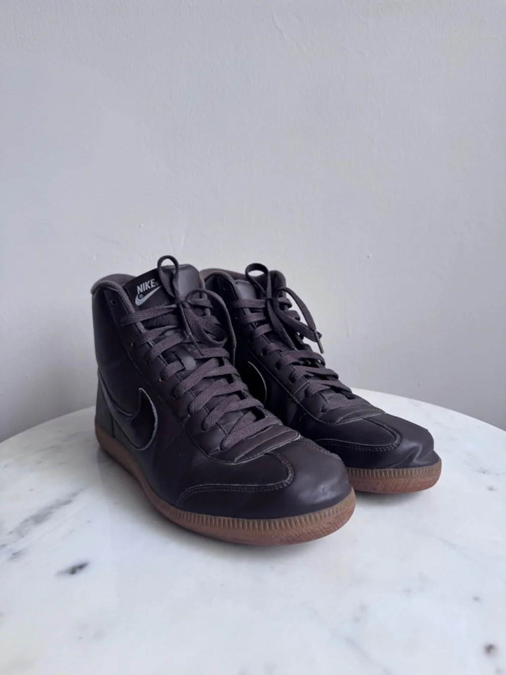NIKE Brown High-Top Dunks Sneakers - Size 9 - Picture 2 of 5